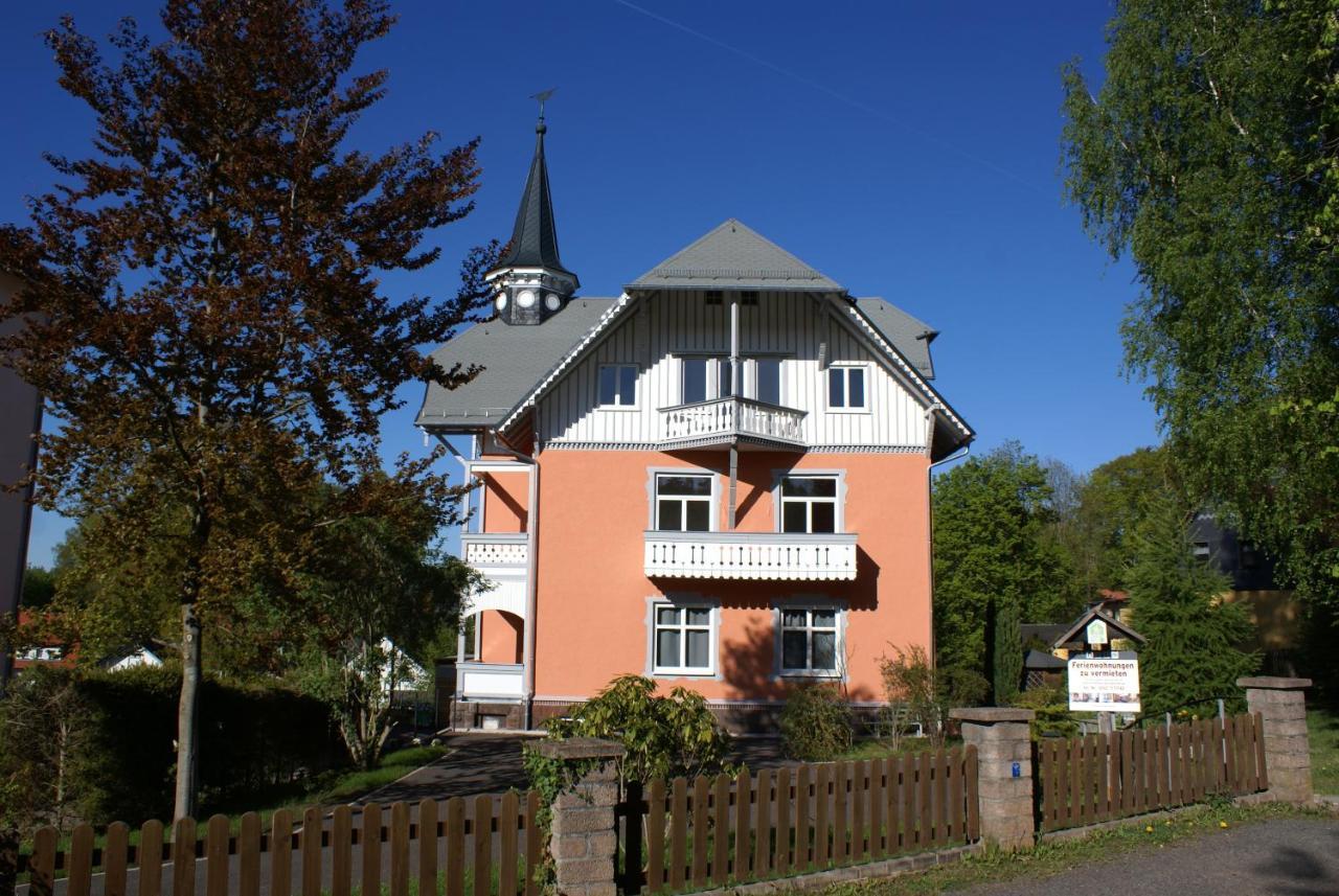 Moderne Ferienwohnung In Alter Villa Georgenthal  Exterior photo